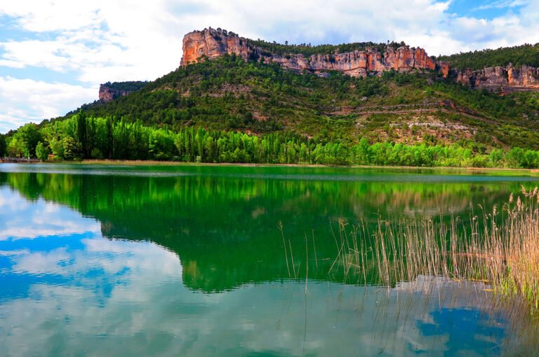 Dónde encontrar casas rurales en Laguna de Uña