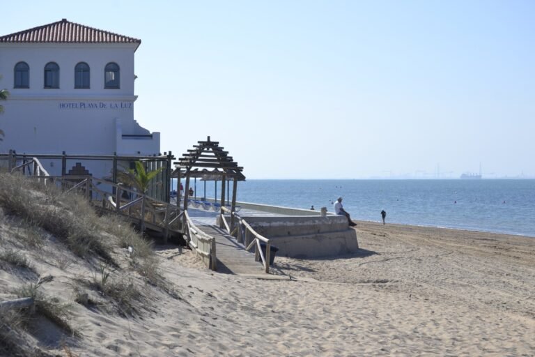 Dónde encontrar alquileres de larga temporada por particulares en Rota
