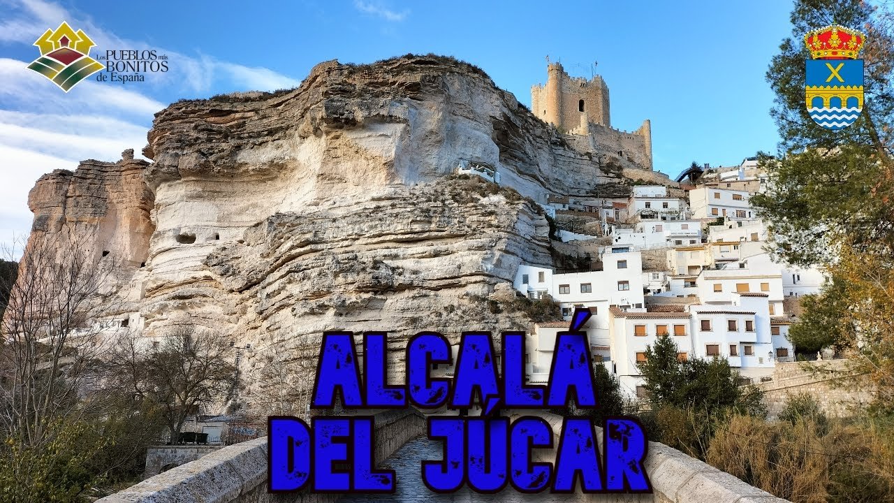 pueblo pintoresco de alcala del jucar