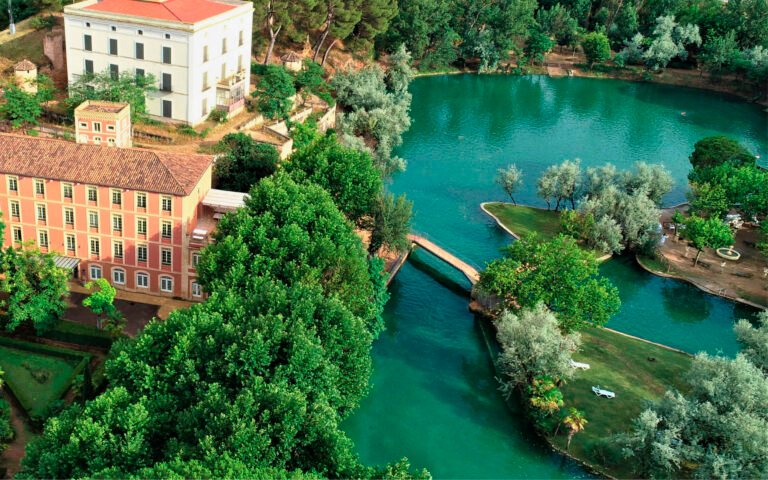 Dónde se encuentran las Termas Pallares en Alhama de Aragón