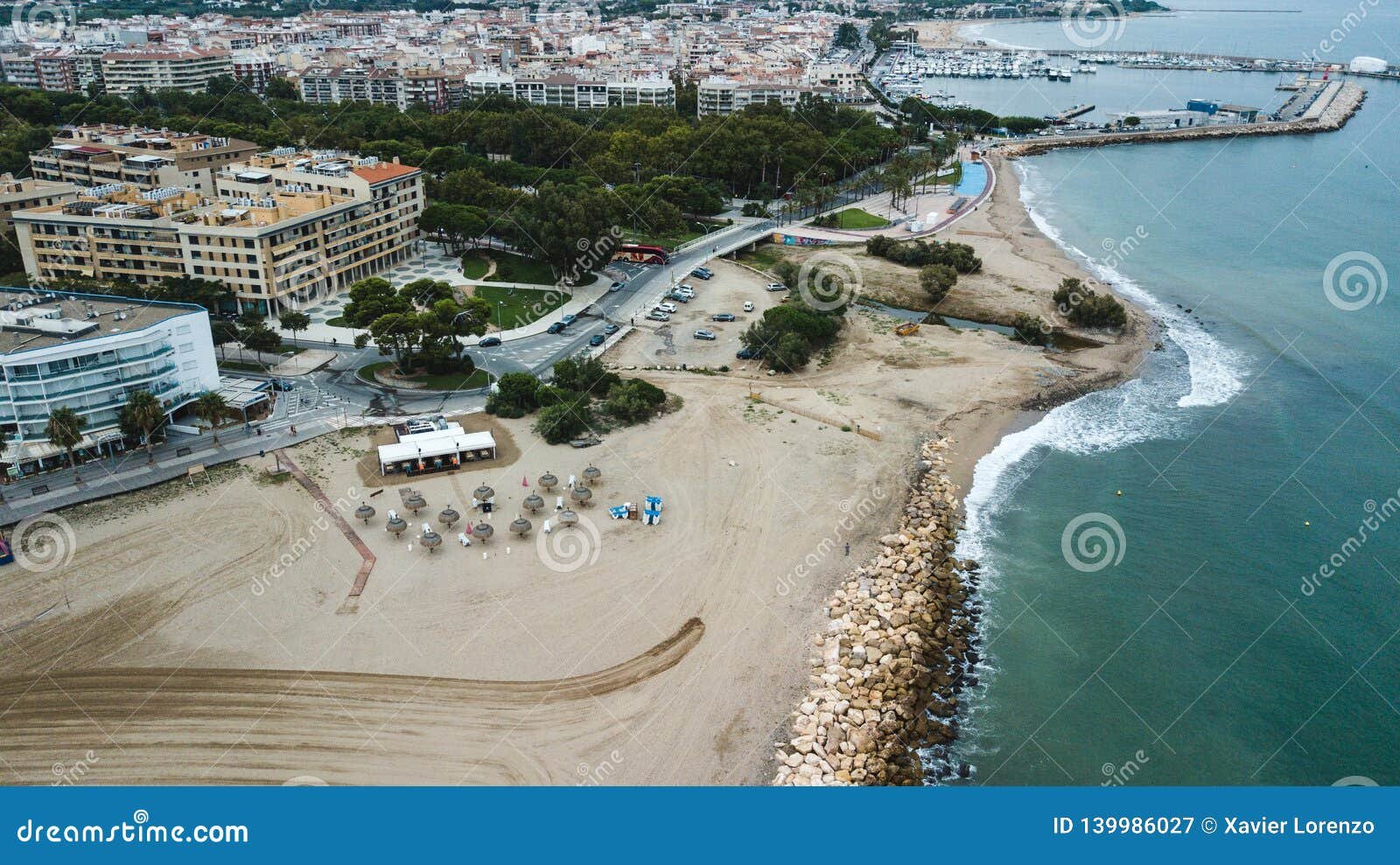 vista aerea de cambrils y sus playas