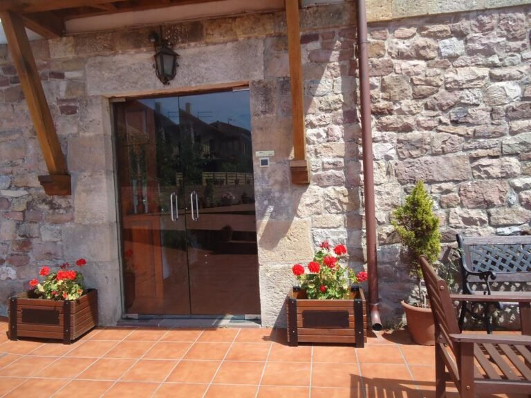 Dónde alojarse en el Hostal Montañés de Santillana del Mar