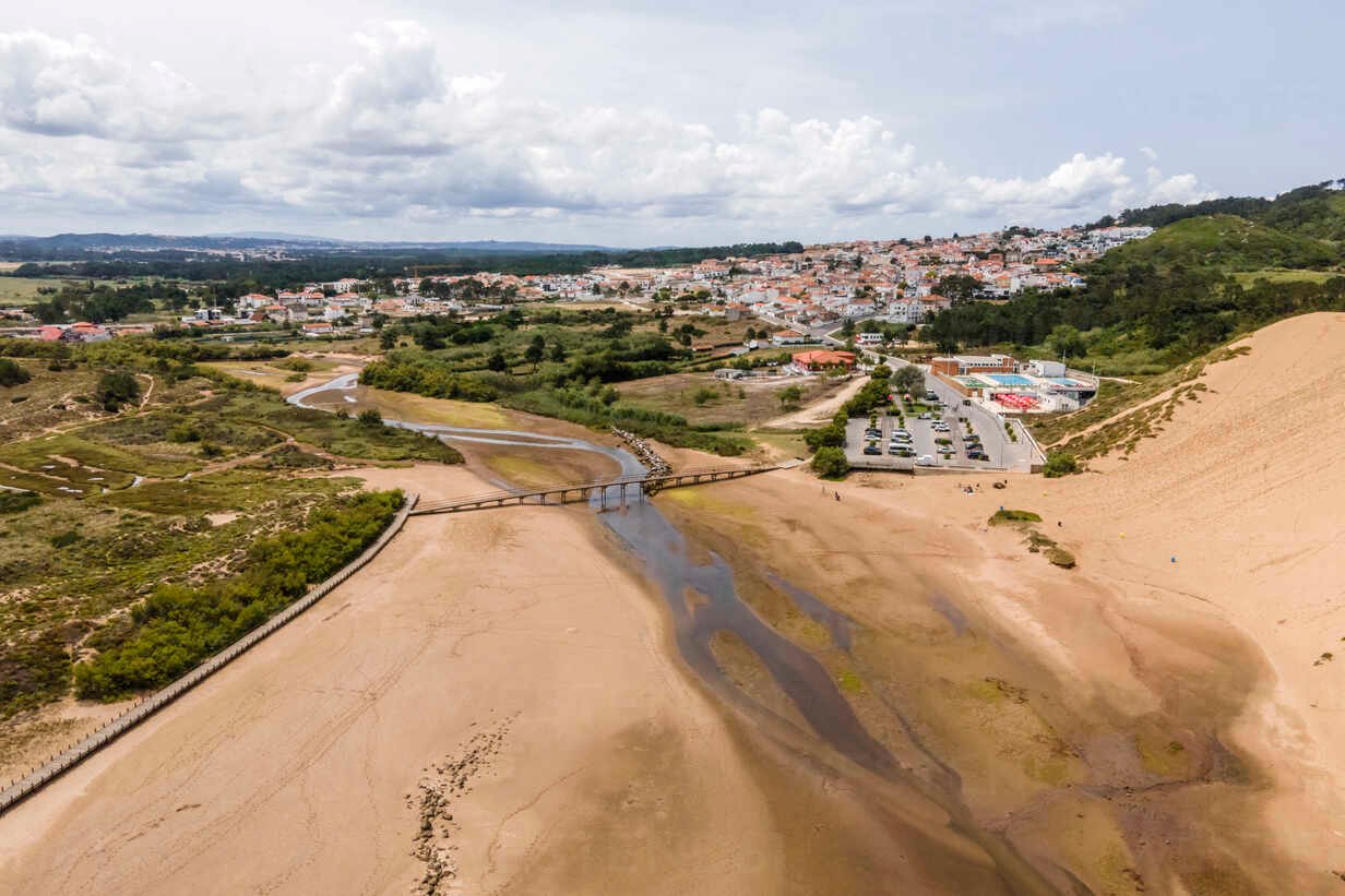 vista panoramica de la praia de salir do porto