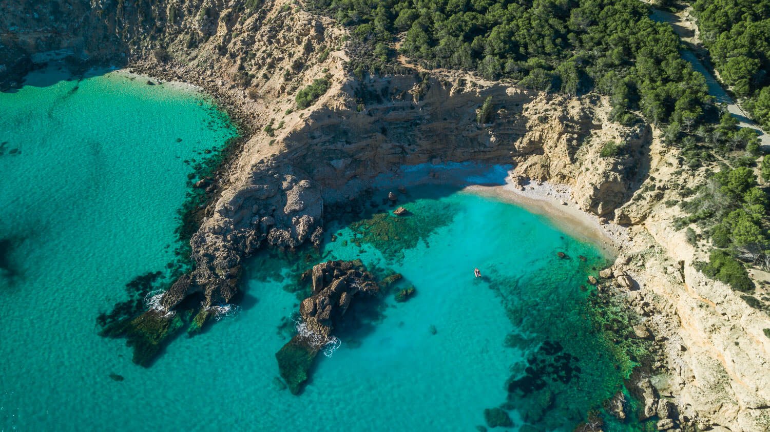 vista panoramica de menorca y sus playas